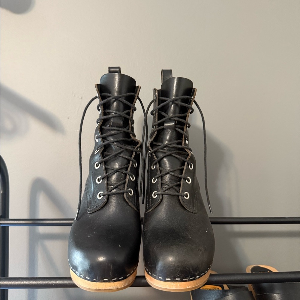 Swedish Hasbeens Black Heeled Boots with Classic Design